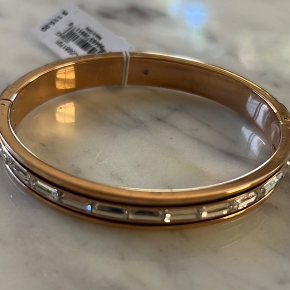 Gorgeous BRAND NEW Michael Kors Bracelet with Rhinestones - Picture 1 of 4